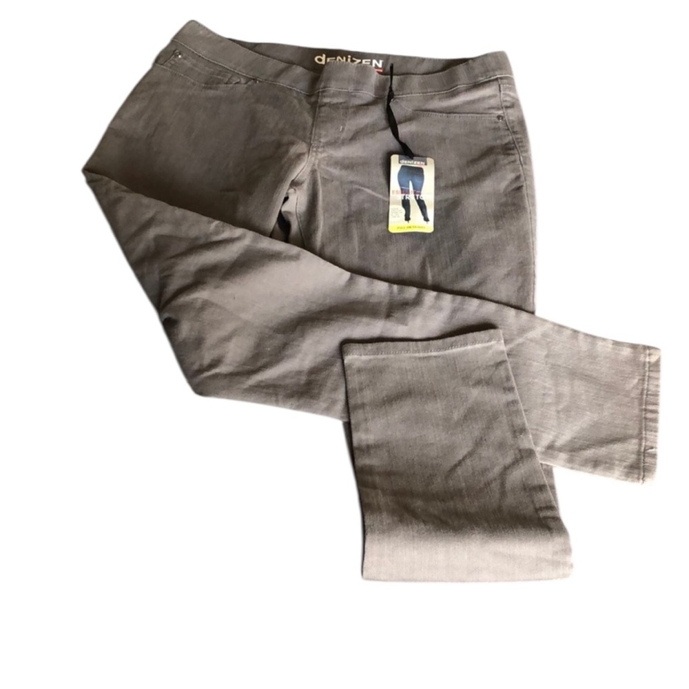 Women’s size 16 gray denizen from Levis pull on skinny jeans super stretchy NWT